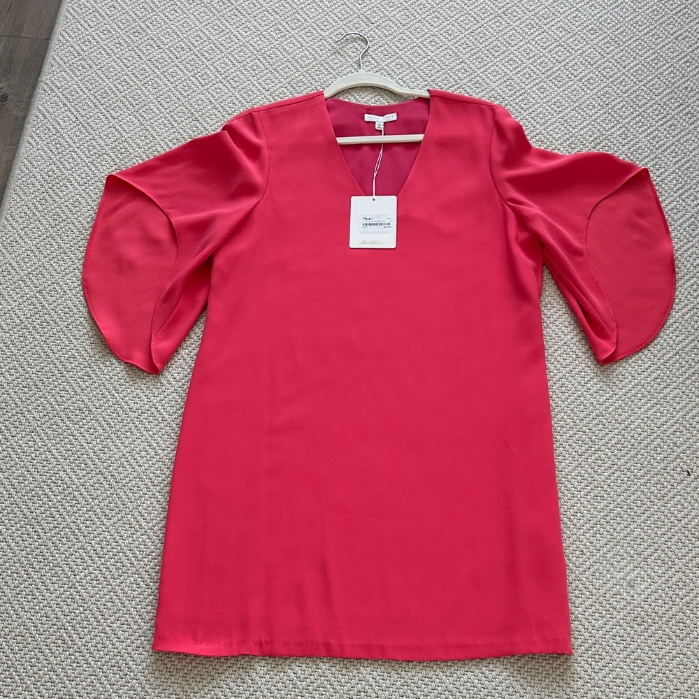 Anna Cate Meredith dress in Coral- Size S.